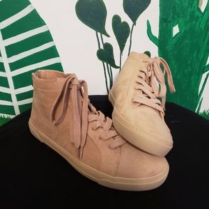 DV Dolce Vita Zip up Sneakers